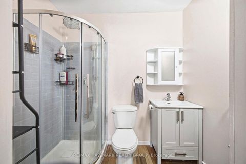 Photo 26 at D - 39 Stonehaven Drive, Bridlewood, Kanata