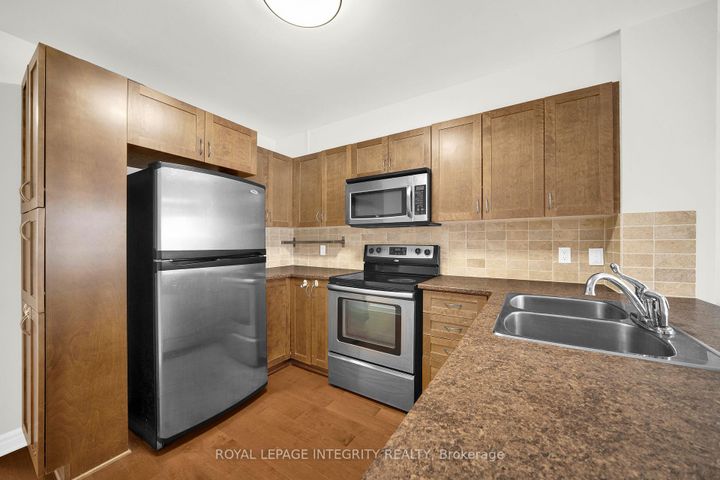 Photo 8 at 64 - 268 Paseo Pvt Private, Nepean (Centrepointe), Ottawa