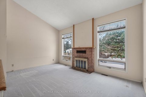 Photo 16 at 14 Haywood Crescent, Katimavik, Kanata