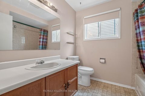 Photo 22 at 14 Haywood Crescent, Katimavik, Kanata