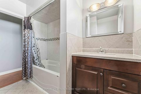 Photo 18 at 1705 OLD MONTREAL Road, Camelot, Orleans