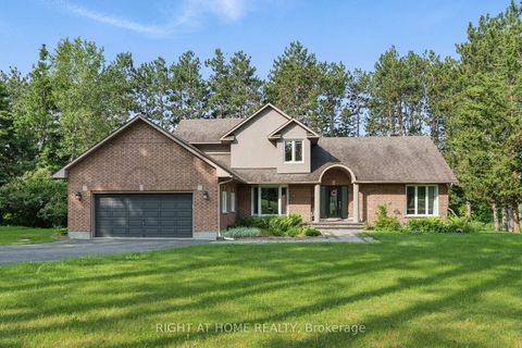 Photo 3 at 114 David Kennedy Drive, Dunrobin Shores, Constance Bay