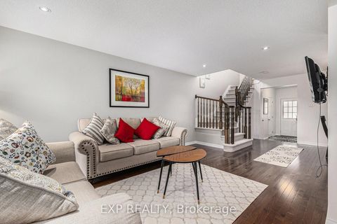 Photo 4 at 407 Heathrow Private, Stittsville (South), Stittsville