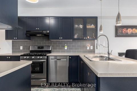 Photo 8 at 407 Heathrow Private, Stittsville (South), Stittsville