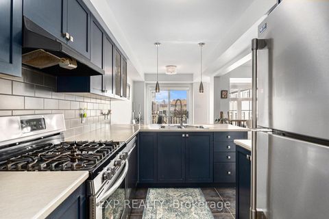 Photo 10 at 407 Heathrow Private, Stittsville (South), Stittsville