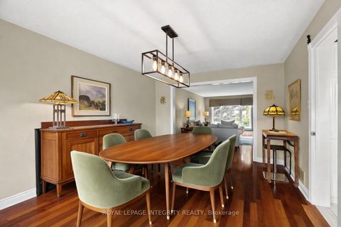 Photo 13 at 6 Marchbrook Circle, Rural Kanata (Central), Kanata