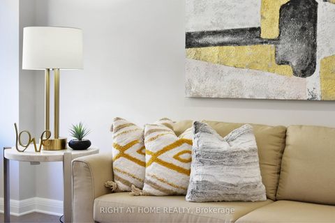 Photo 12 at 117 Escarpment Crescent, Kanata Lakes/Heritage Hills, Kanata