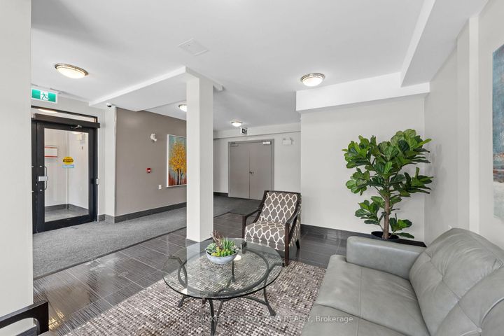 Photo 5 at 204 - 3684 Fallowfield Road, Nepean (Knollsbrook), Ottawa