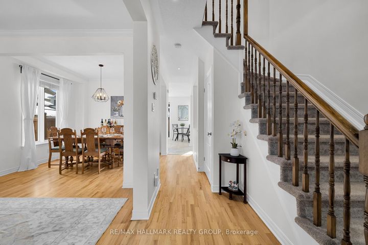 Photo 12 at 7 Rodeo Drive, Nepean (Longfields), Ottawa