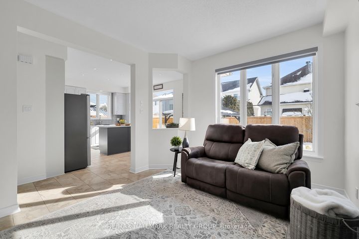 Photo 21 at 7 Rodeo Drive, Nepean (Longfields), Ottawa