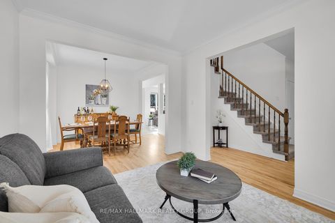 Photo 7 at 7 Rodeo Drive, Nepean (Longfields), Ottawa