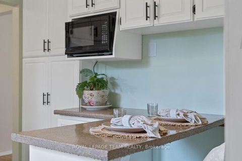 Photo 12 at 123 Abbeyhill Drive, Glencairn/Hazeldean, Kanata