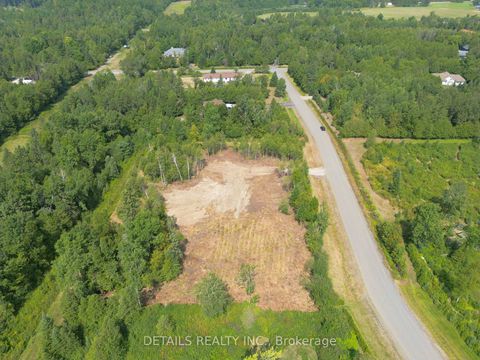 Photo 4 at 127 Gentry Road, Huntley Ward (South West), Carp