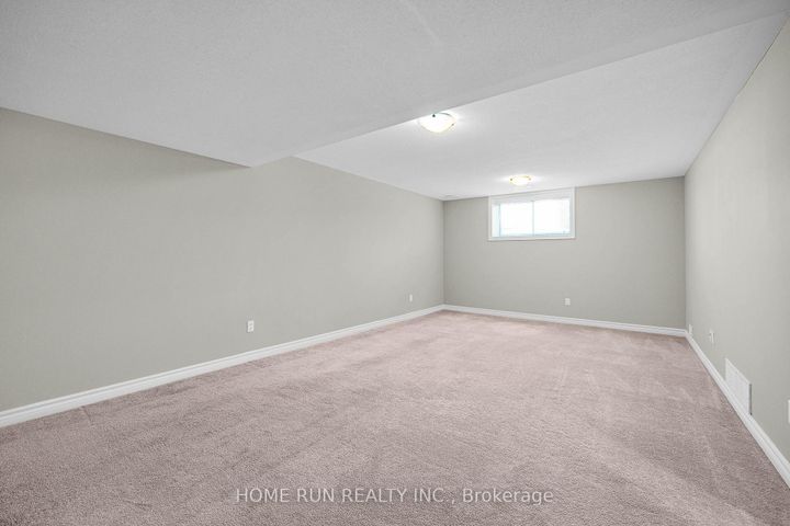 Photo 36 at 531 Lilith Street, Nepean (Heritage Park), Ottawa