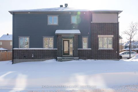 Photo 3 at 531 Lilith Street, Nepean (Heritage Park), Ottawa