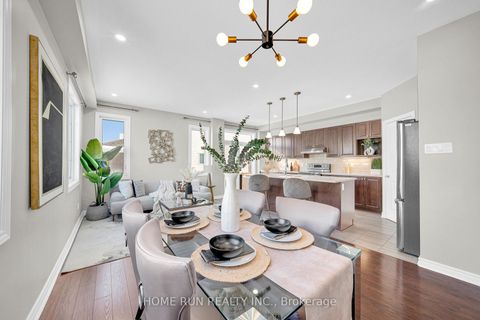 Photo 6 at 531 Lilith Street, Nepean (Heritage Park), Ottawa