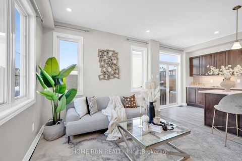 Photo 11 at 531 Lilith Street, Nepean (Heritage Park), Ottawa