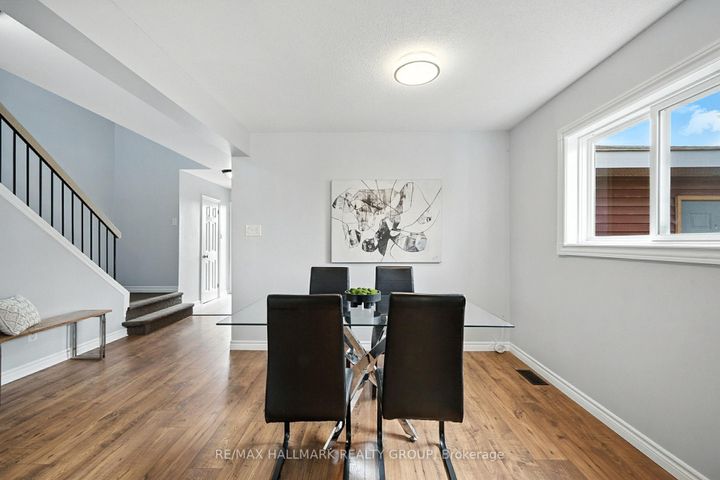 Photo 4 at 55 Fair Oaks Crescent, Nepean (Craig Henry/Woodvale), Ottawa