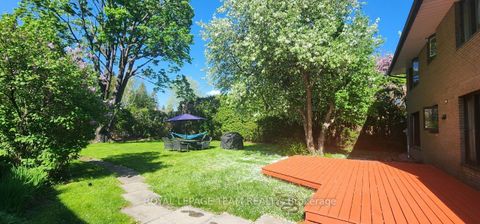 Photo 1 at 18 Pentland Crescent, Beaverbrook, Kanata