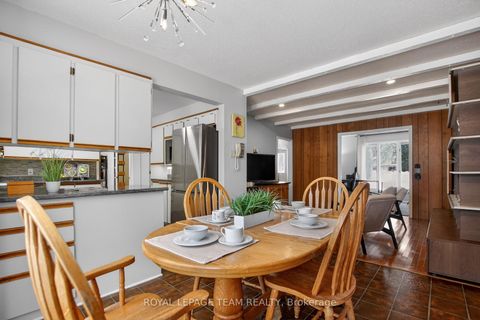 Photo 18 at 18 Pentland Crescent, Beaverbrook, Kanata