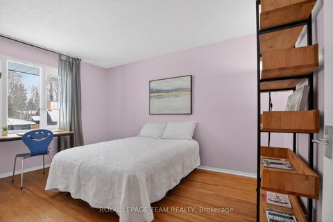 Photo 35 at 18 Pentland Crescent, Beaverbrook, Kanata