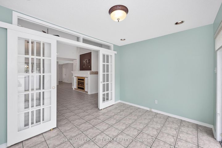 Photo 8 at 43 Settler's Ridge Way, Nepean (Longfields), Ottawa