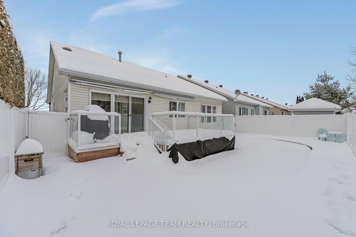 Photo 24 at 43 Settler's Ridge Way, Nepean (Longfields), Ottawa