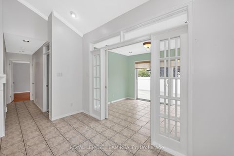 Photo 9 at 43 Settler's Ridge Way, Nepean (Longfields), Ottawa