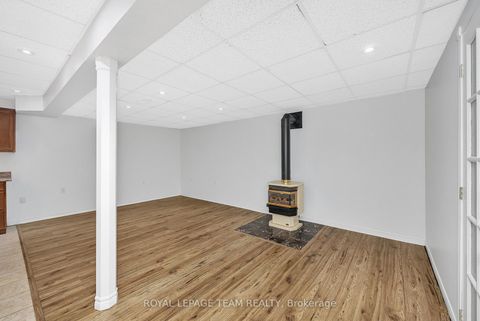 Photo 19 at 43 Settler's Ridge Way, Nepean (Longfields), Ottawa