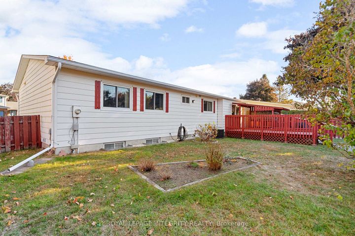 Photo 39 at 12 Wynford Avenue, Nepean (Craig Henry/Woodvale), Ottawa