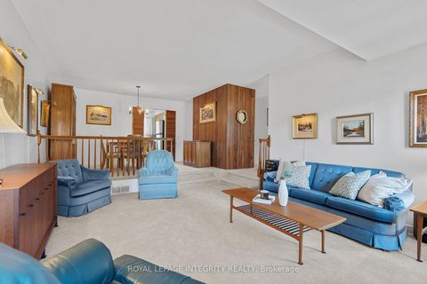 Photo 7 at 12 Wynford Avenue, Nepean (Craig Henry/Woodvale), Ottawa