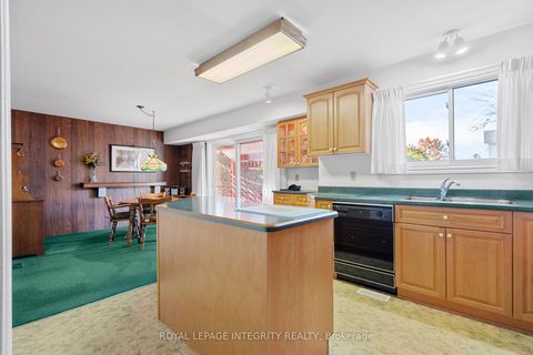 Photo 11 at 12 Wynford Avenue, Nepean (Craig Henry/Woodvale), Ottawa