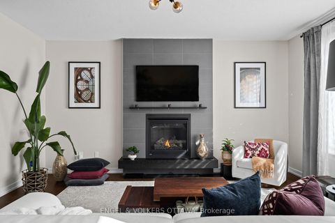 Photo 14 at 267 Sceptre Way, Emerald Meadows/Trailwest, Kanata