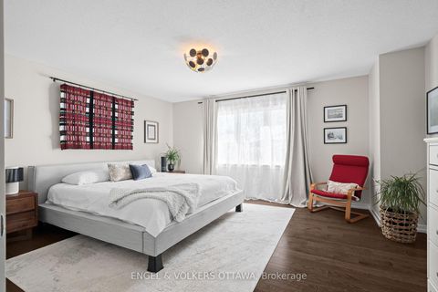 Photo 21 at 267 Sceptre Way, Emerald Meadows/Trailwest, Kanata