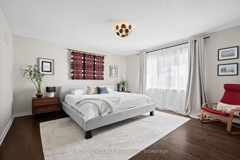 Photo 22 at 267 Sceptre Way, Emerald Meadows/Trailwest, Kanata