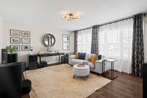 Photo 30 at 267 Sceptre Way, Emerald Meadows/Trailwest, Kanata