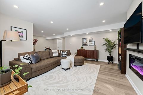 Photo 39 at 267 Sceptre Way, Emerald Meadows/Trailwest, Kanata