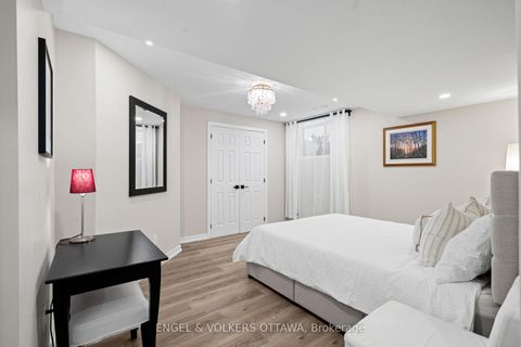 Photo 41 at 267 Sceptre Way, Emerald Meadows/Trailwest, Kanata