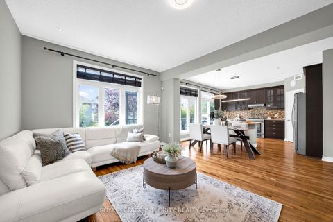 Photo 11 at 514 Carina Crescent, Nepean (Stonebridge), Ottawa