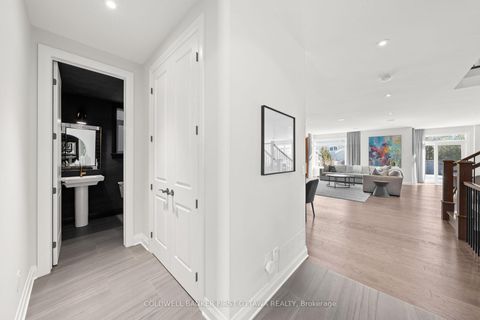 Photo 3 at 222 Kilspindie Ridge, Nepean (Stonebridge), Ottawa
