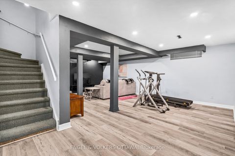 Photo 37 at 29 Valley Ridge Street, Nepean (Borden Farm/Stewart Farm/Carleton Heights/Parkwood Hills), Ottawa