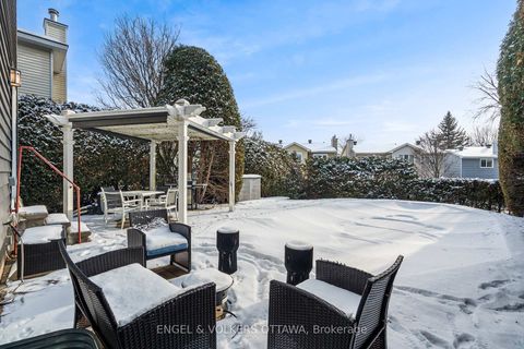 Photo 43 at 29 Valley Ridge Street, Nepean (Borden Farm/Stewart Farm/Carleton Heights/Parkwood Hills), Ottawa