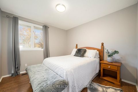 Photo 11 at 2298 James Craig Street, North Gower, Manotick