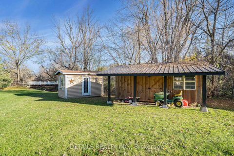 Photo 21 at 2298 James Craig Street, North Gower, Manotick