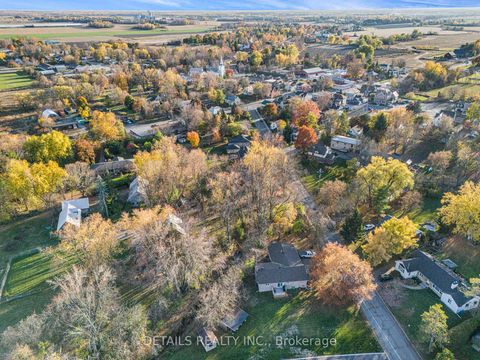 Photo 23 at 2298 James Craig Street, North Gower, Manotick