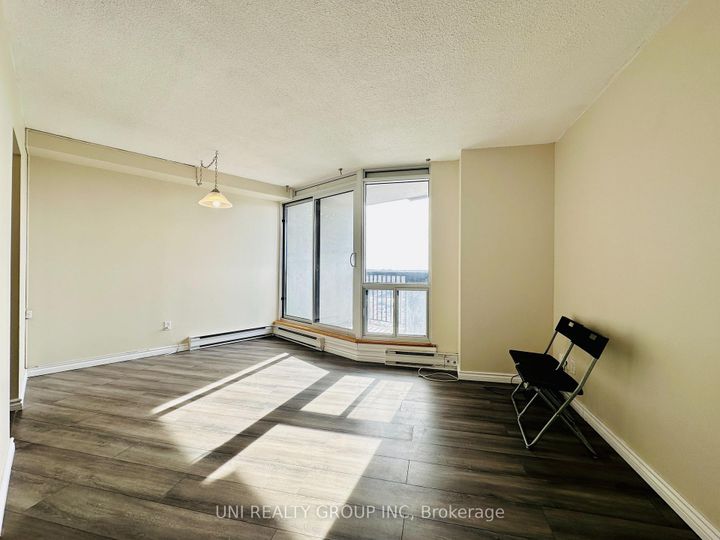 Photo 10 at 1508 - 900 Dynes Road, Nepean (Carleton Square), Ottawa