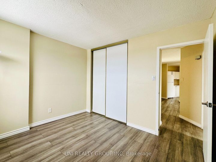 Photo 18 at 1508 - 900 Dynes Road, Nepean (Carleton Square), Ottawa