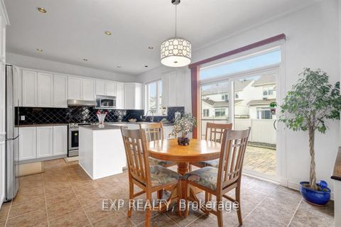 Photo 8 at 122 Rodeo Drive, Nepean (Longfields), Ottawa