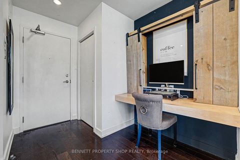 Photo 1 at 811 - 360 McLeod Street, Ottawa Centre