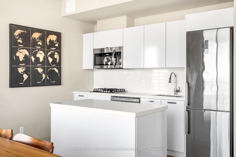 Photo 3 at 1701 - 203 Catherine Street, Ottawa Centre